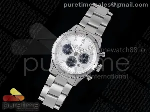 Navitimer 8 Chrono SS EF White Dial on SS Bracelet A7750